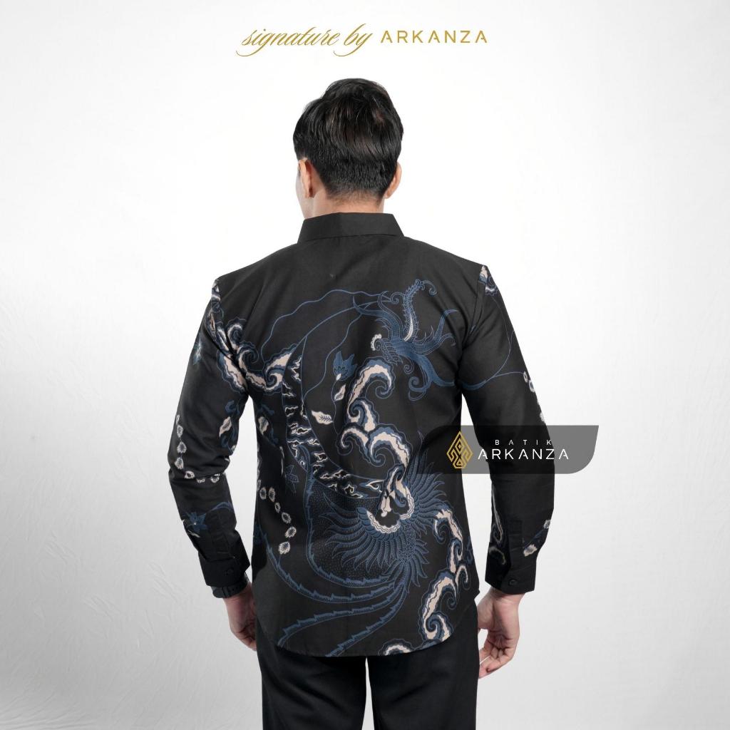 Arkanza Signature Motif Wisesa Kemeja Batik Pria Lengan Panjang Eksklusif Curved Hem Jahitan Presisi Hidden & Emboss Button Lapisan Tricot Breathable