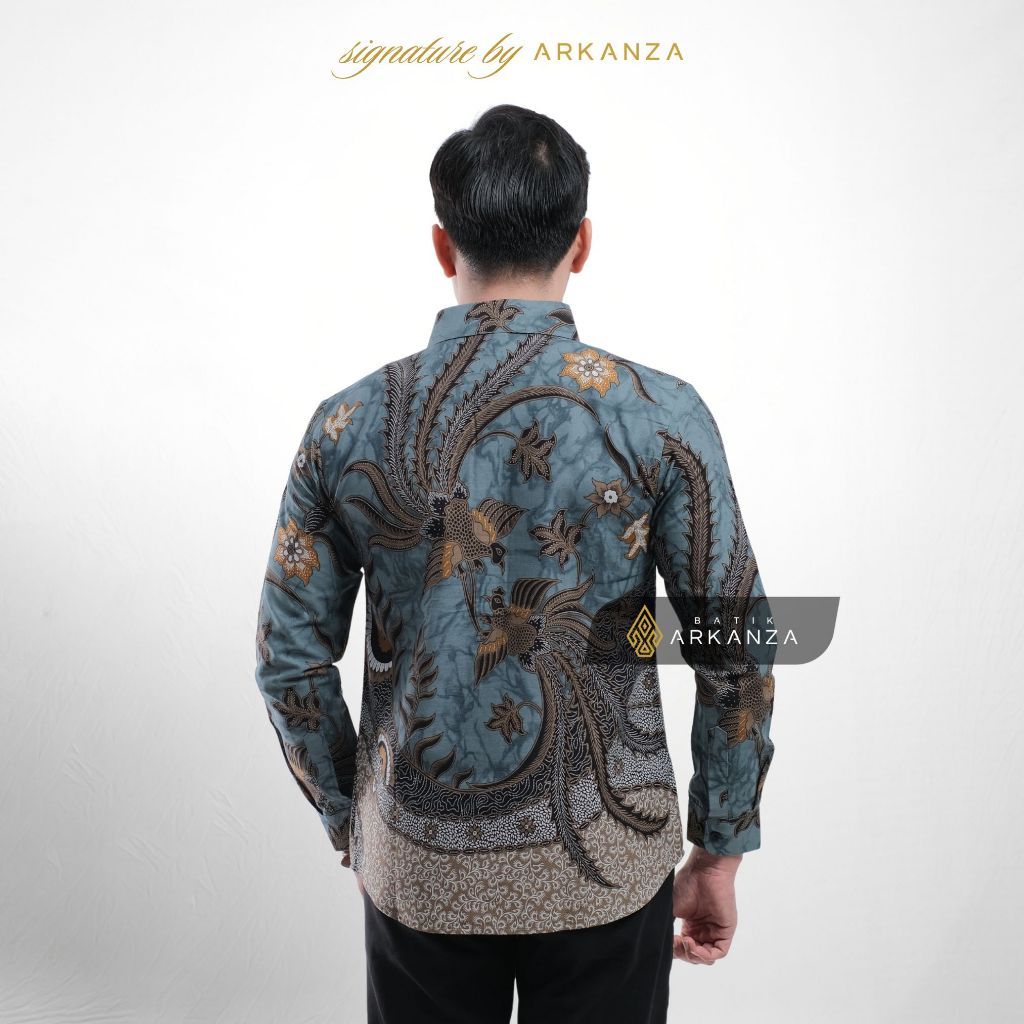 Arkanza Signature Motif Manyura Kemeja Batik Pria Lengan Panjang Eksklusif Curved Hem Jahitan Presisi Hidden & Emboss Button Lapisan Tricot Breathable