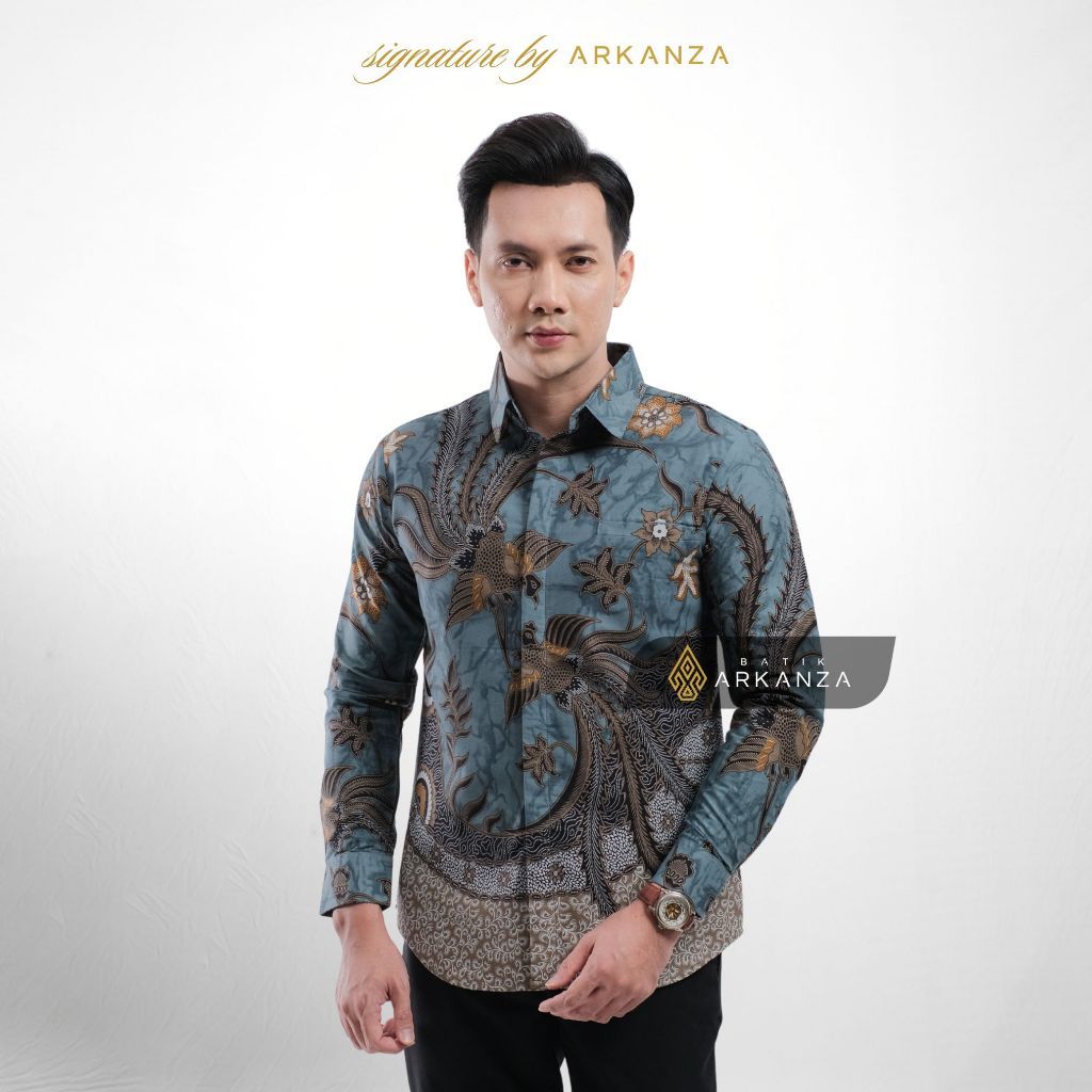 Arkanza Signature Motif Manyura Kemeja Batik Pria Lengan Panjang Eksklusif Curved Hem Jahitan Presisi Hidden & Emboss Button Lapisan Tricot Breathable