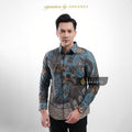Arkanza Signature Motif Manyura Kemeja Batik Pria Lengan Panjang Eksklusif Curved Hem Jahitan Presisi Hidden & Emboss Button Lapisan Tricot Breathable