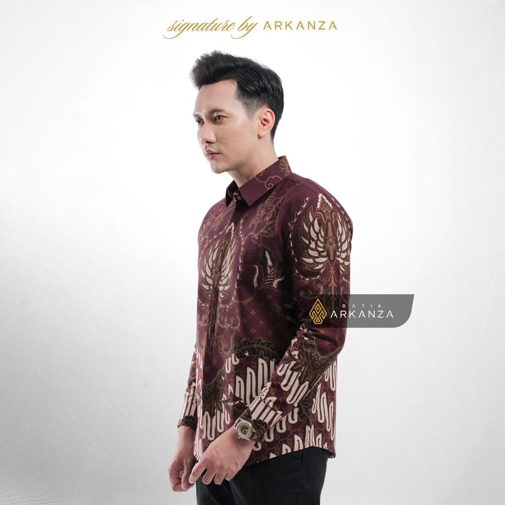 Arkanza Signature Motif Prameswara Burgundy Kemeja Batik Pria Lengan Panjang Eksklusif Curved Hem Jahitan Presisi Hidden & Emboss Button Lapisan Tricot Breathable